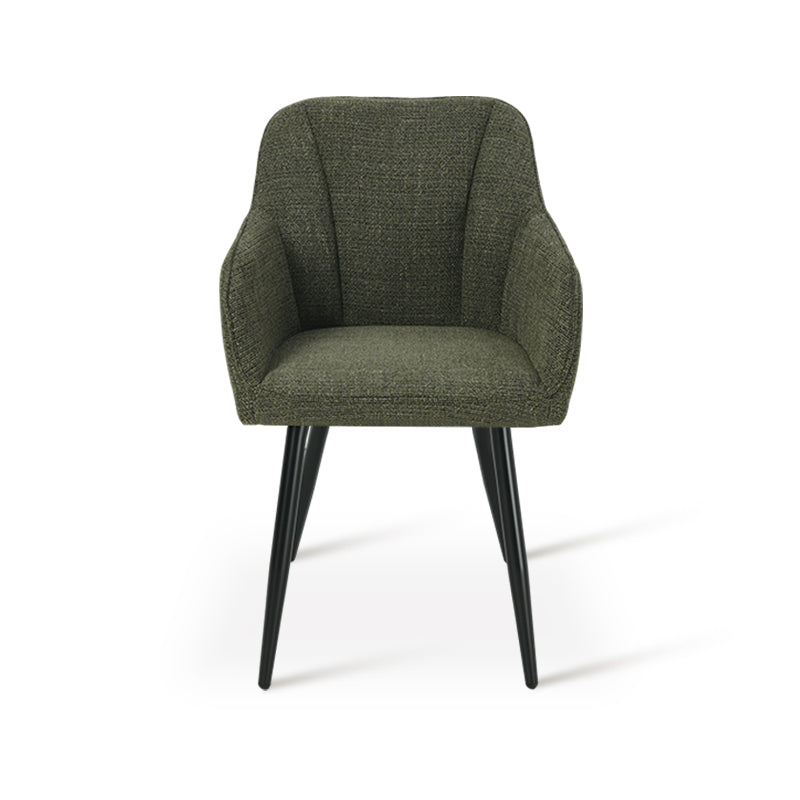 Poltrona imbottita Sienna Garden di OFCASA con struttura in metallo nero e cuscini grigi, perfetta per terrazzi e sale da pranzo,Poltrona da esterno Sienna in un patio moderno, mostra design ergonomico e tessuto resistente alle intemperie