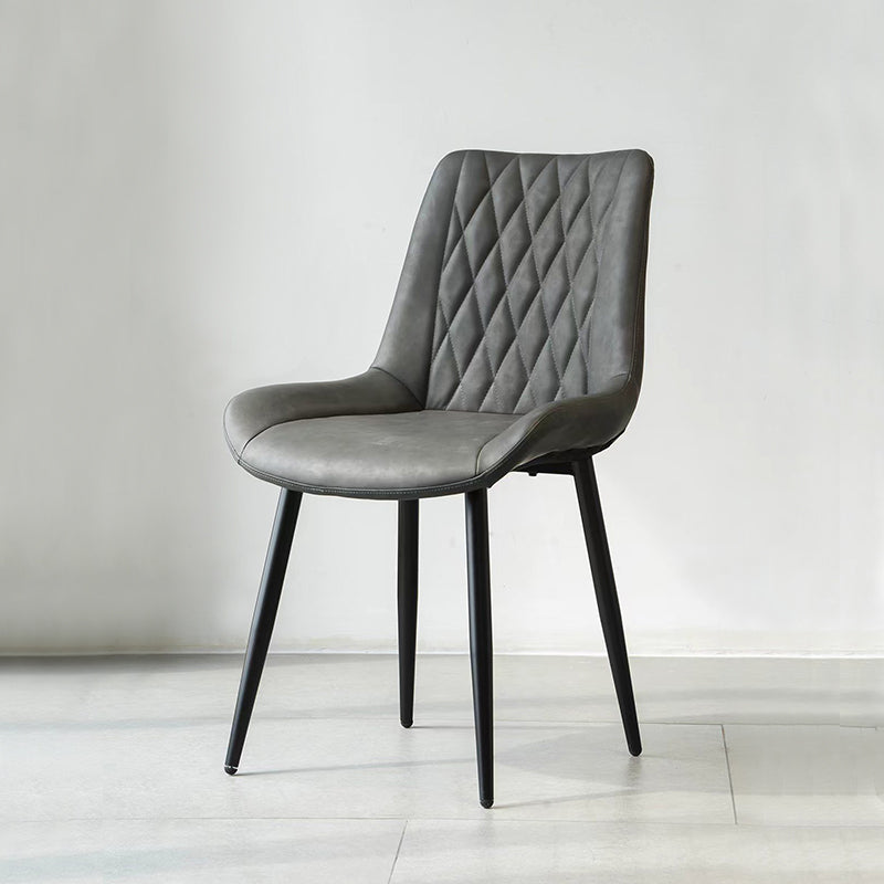 Sedie e poltrone OFCASA in similpelle - collezioni verde e marrone per sala da pranzo e cucina. Arredamento e complementi d'arredo moderni.