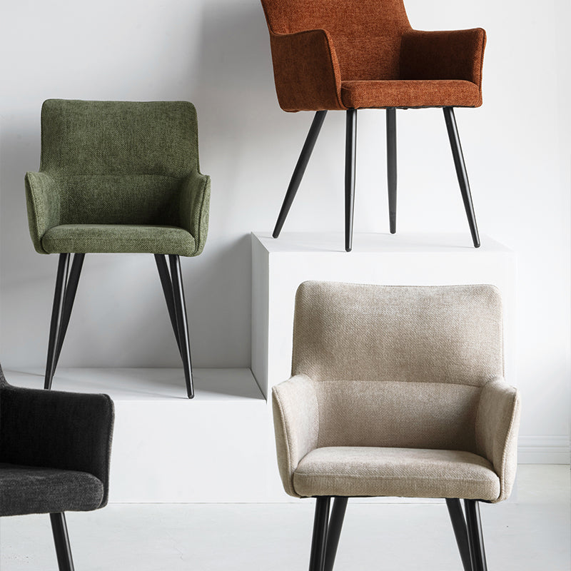 Sedia da pranzo con braccioli in lino grigio scuro e gambe in legno scuro, stile industrial chic