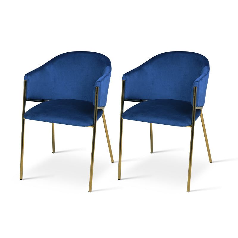 Sedia da pranzo Dalila con braccioli in velluto beige e struttura dorata, design moderno e raffinato