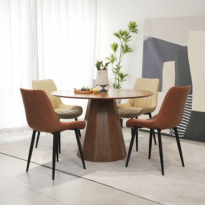 Sedie e poltrone OFCASA in similpelle - collezioni verde e marrone per sala da pranzo e cucina. Arredamento e complementi d'arredo moderni.